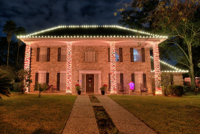 The Enchanting Christmas Lighting Trends You Must Try This Year Holy